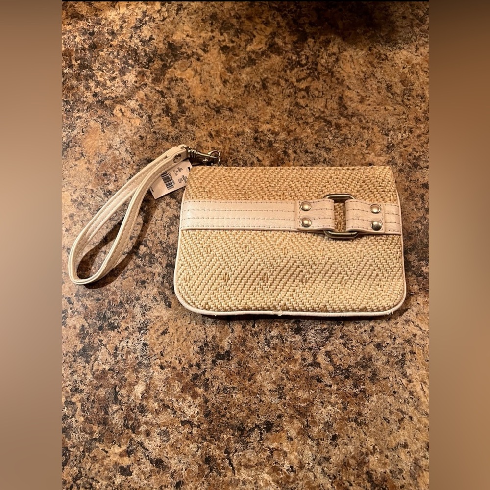 Express Straw Wristlet